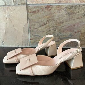 Bells & Becks Monica Slingback Block Heal shoes size 39 new w/box